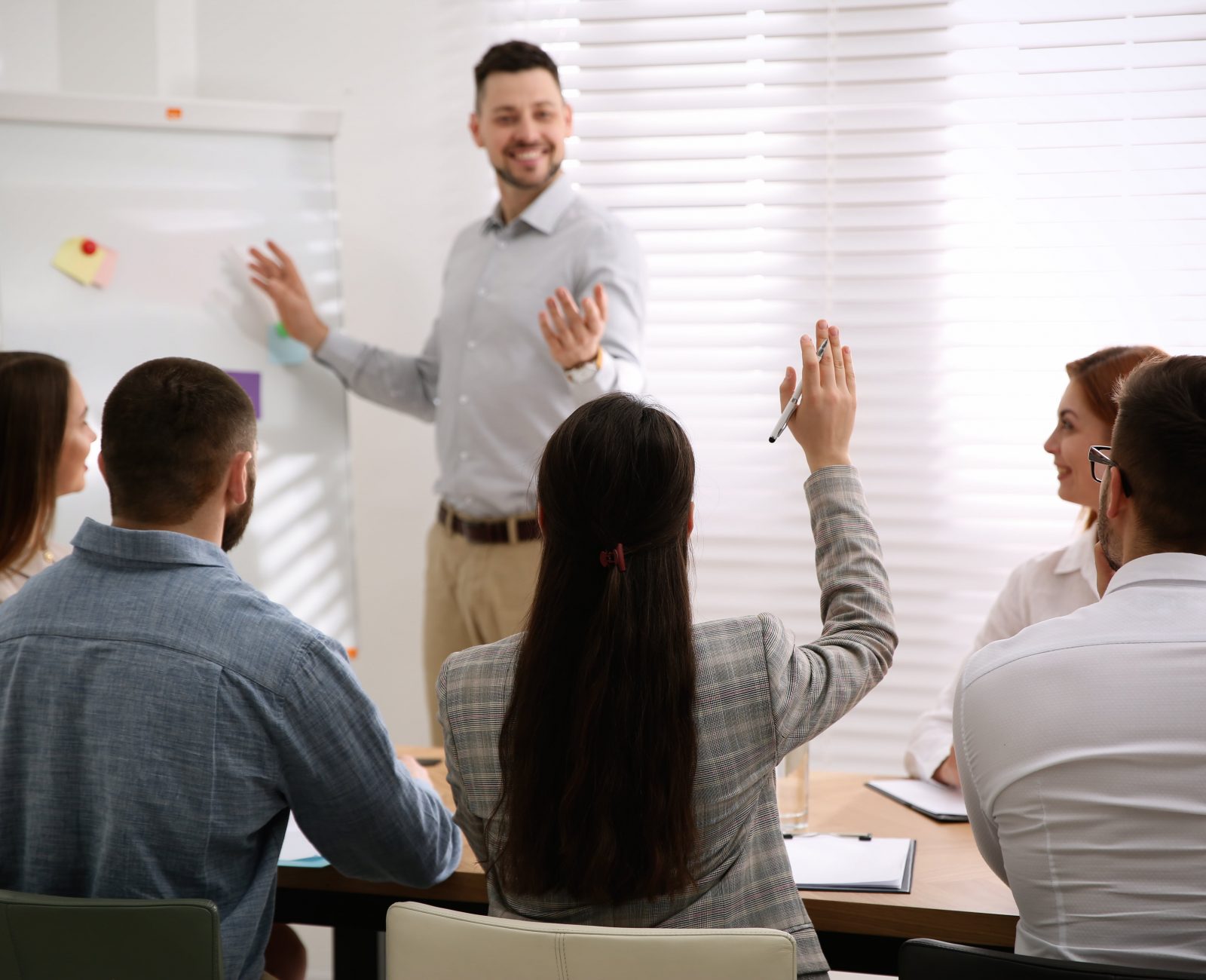 Presencial-empresa-min Presencial-empresa-min